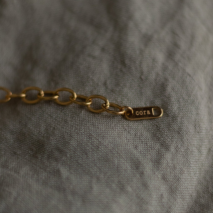 Loop Necklace