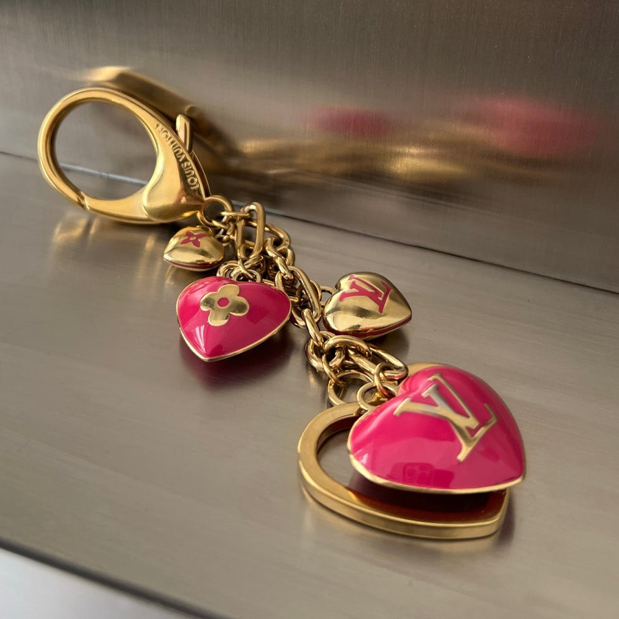 Louis Vuitton LV & V Red Heart Charm Gold Tone Necklace Louis